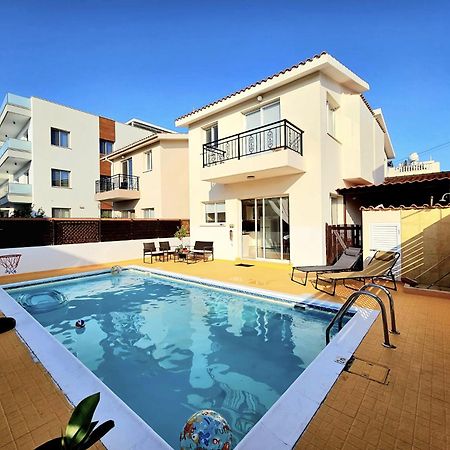 Spacious Villa With Private Pool Paphos Exterior foto